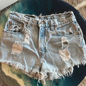 Vintage Levis Cut-off Shorts